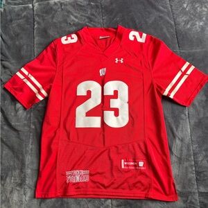 Wisconsin Football Jersey - Jonathan Taylor
